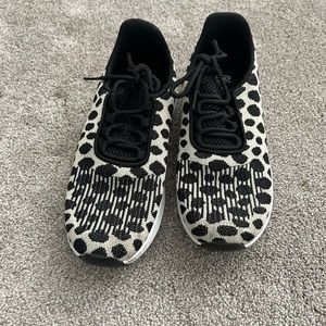 Printed Sneakers 7.5